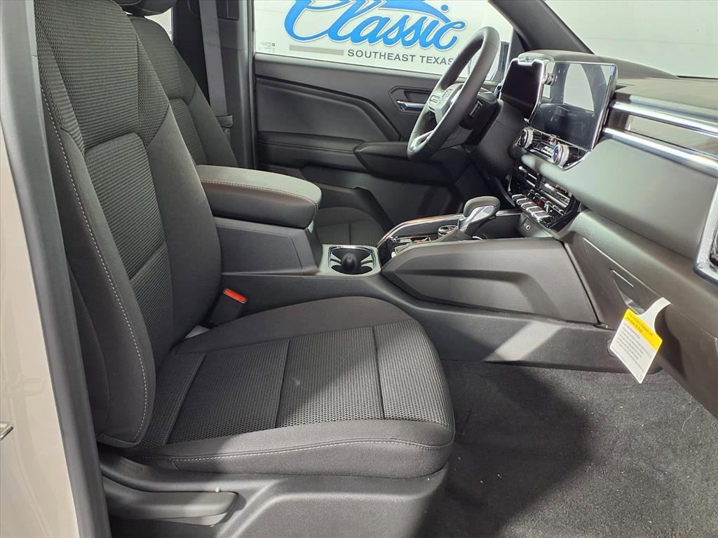 new 2026 GMC Canyon car, priced at $44,383