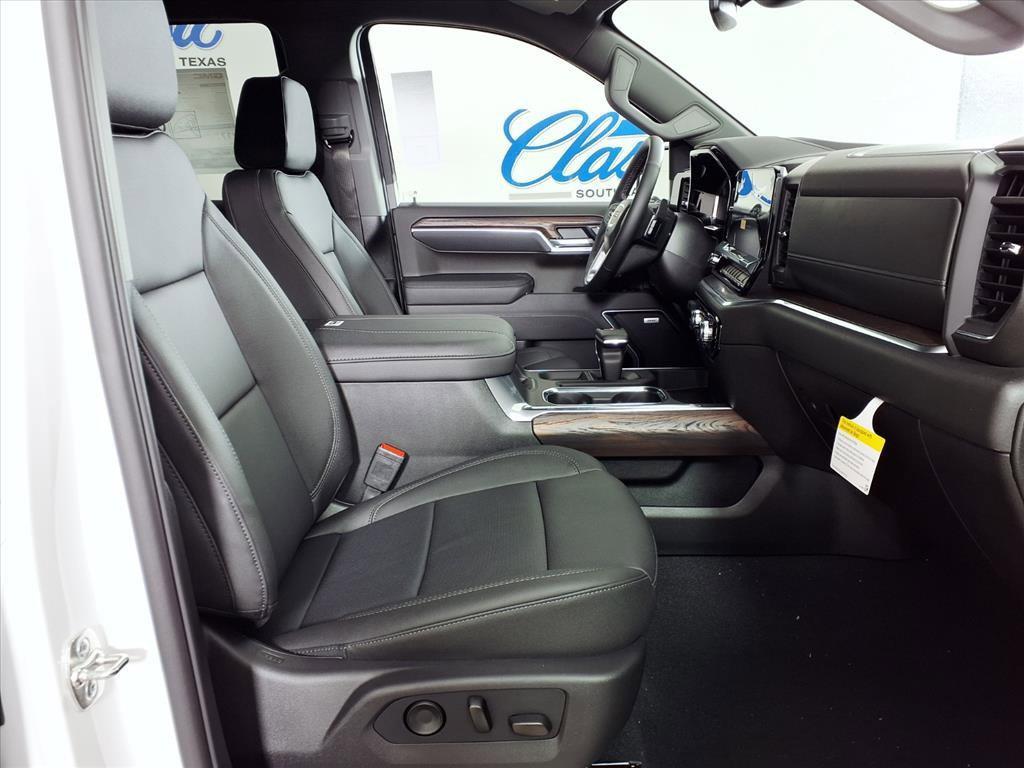 new 2026 GMC Sierra 1500 car, priced at $59,937