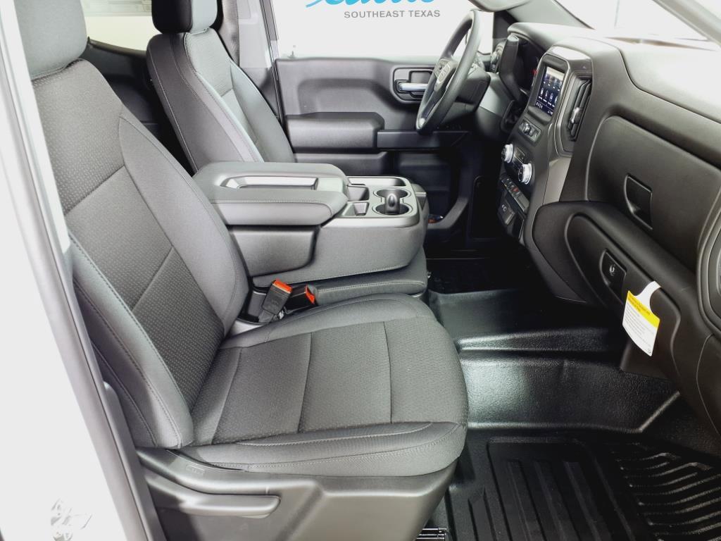 new 2026 GMC Sierra 1500 car, priced at $42,200