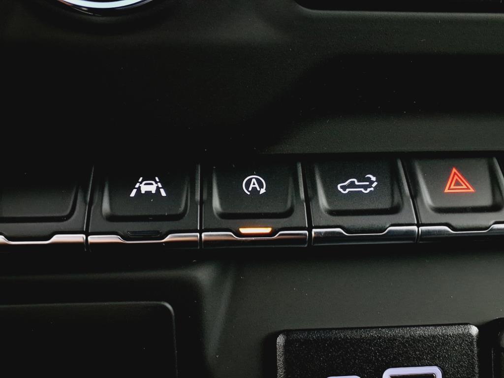 new 2026 GMC Sierra 1500 car, priced at $42,200