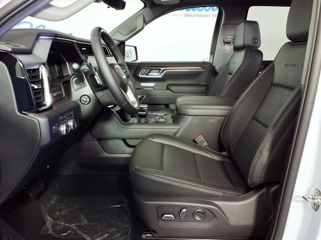 new 2026 GMC Sierra 1500 car, priced at $76,828