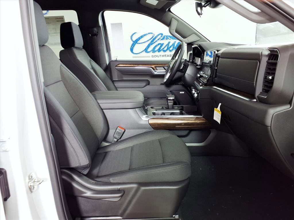 new 2026 GMC Sierra 1500 car, priced at $55,891