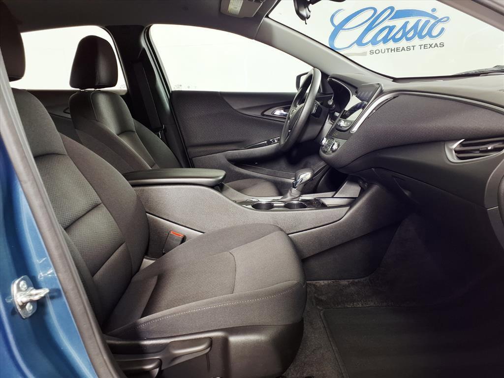 used 2025 Chevrolet Malibu car, priced at $21,156