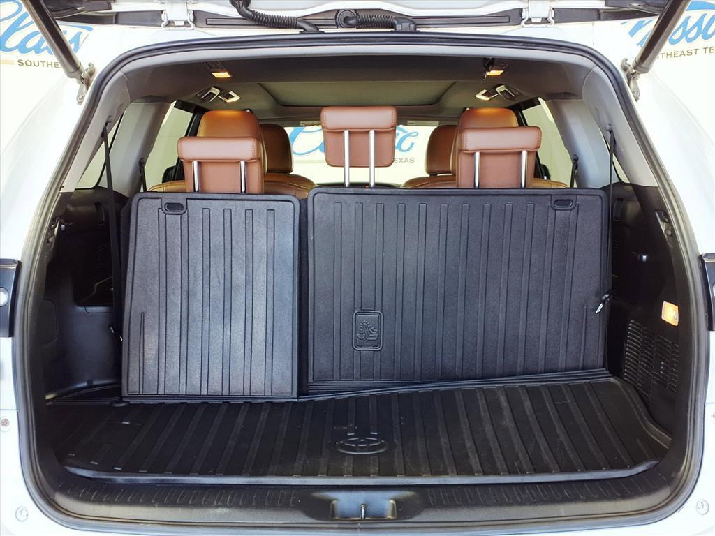 used 2018 Toyota Highlander car, priced at $25,144