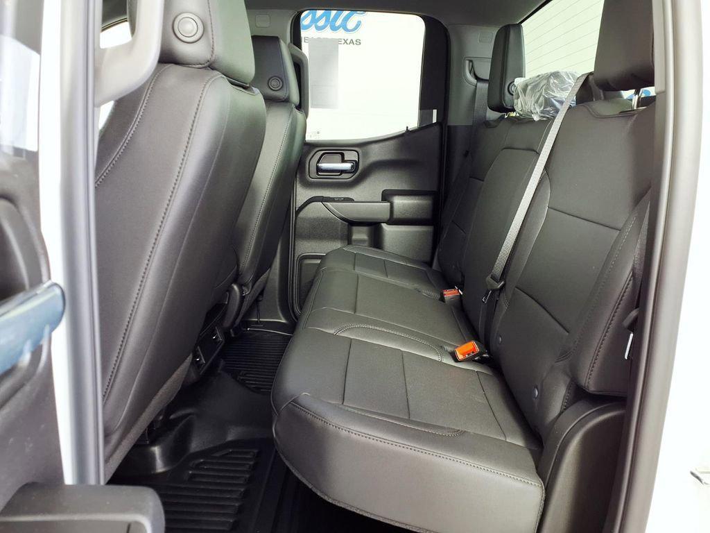 new 2026 GMC Sierra 1500 car, priced at $39,892