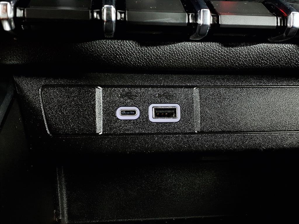 used 2024 GMC Canyon car, priced at $35,787