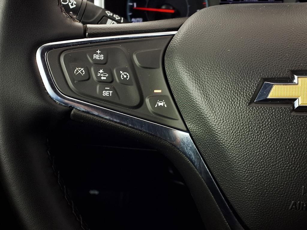 used 2025 Chevrolet Malibu car, priced at $22,999