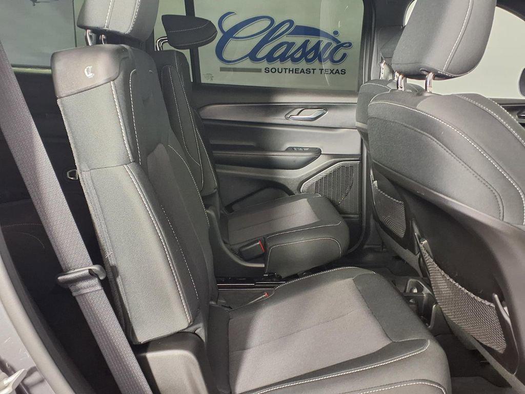used 2025 Jeep Grand Cherokee L car, priced at $37,998
