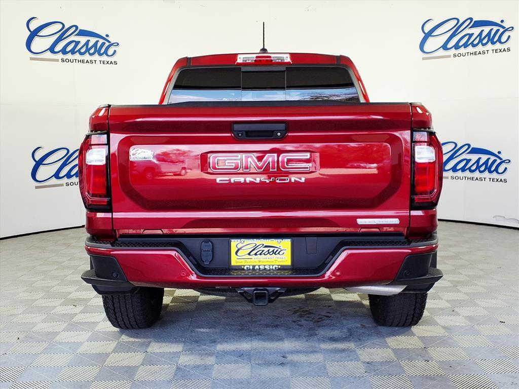 used 2023 GMC Canyon car, priced at $34,369