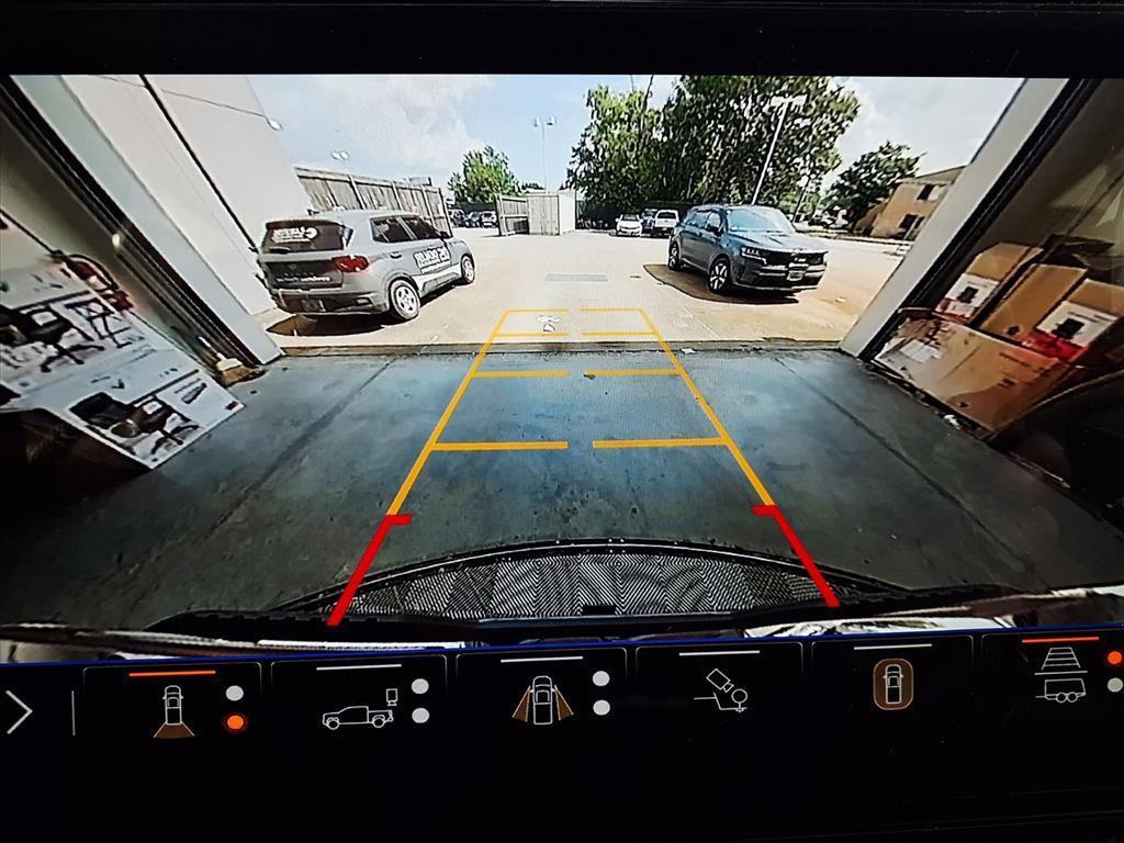 new 2026 GMC Sierra 2500 car, priced at $83,718