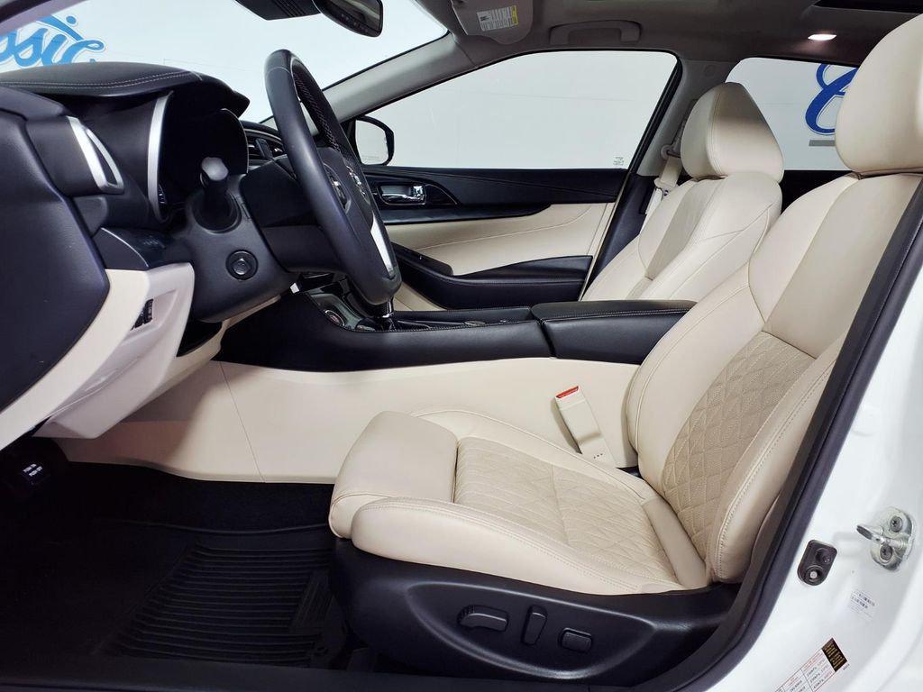used 2022 Nissan Maxima car, priced at $24,556