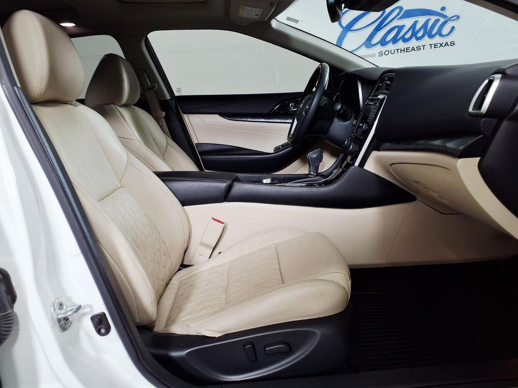 used 2022 Nissan Maxima car, priced at $24,556