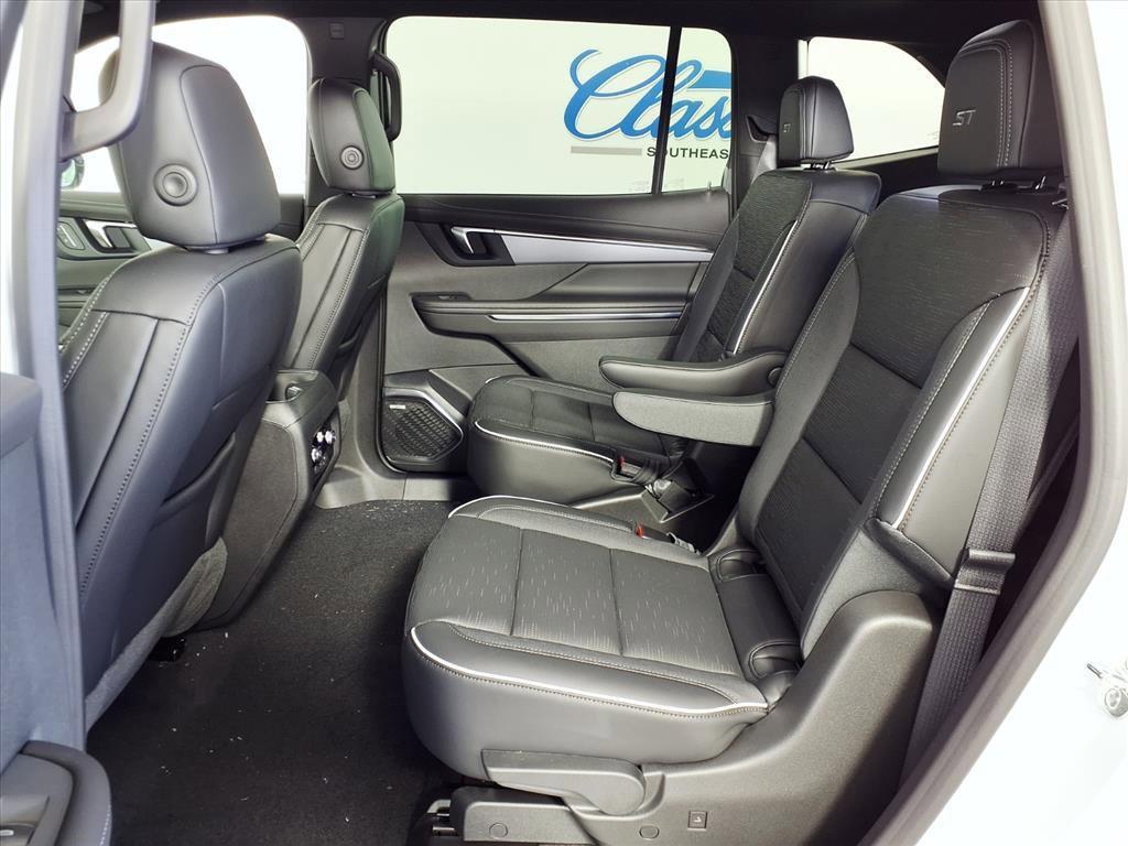 new 2026 Buick Enclave car, priced at $50,848