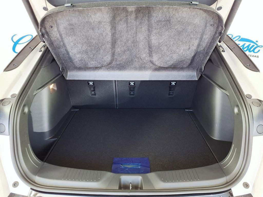 new 2026 Buick Envista car, priced at $32,105