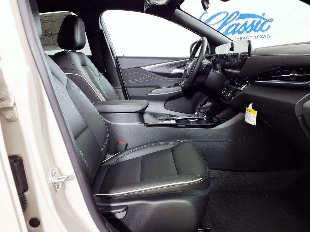 new 2026 Buick Envista car, priced at $32,105