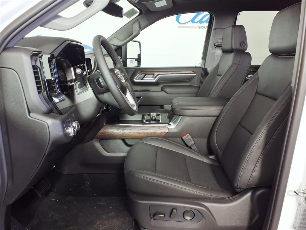new 2026 GMC Sierra 2500 car, priced at $79,344