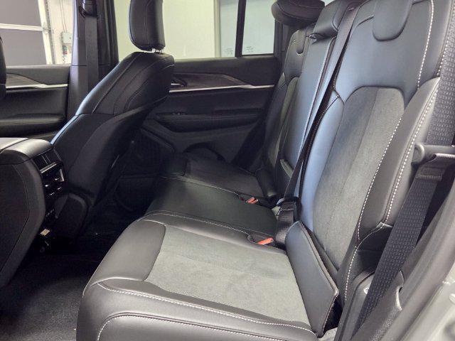 new 2027 Jeep Grand Cherokee car, priced at $46,045