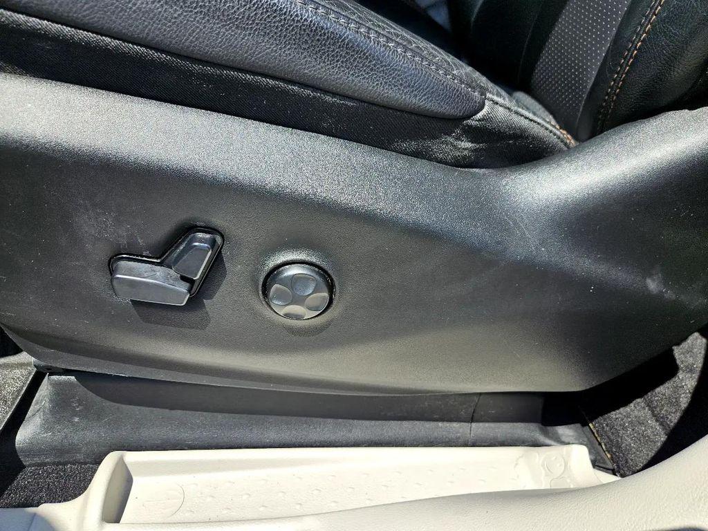 used 2018 Chrysler Pacifica car, priced at $12,995