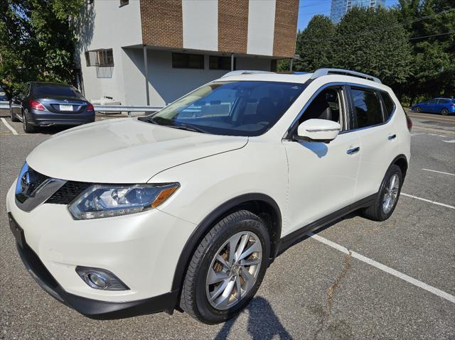 used 2015 Nissan Rogue car, priced at $9,995