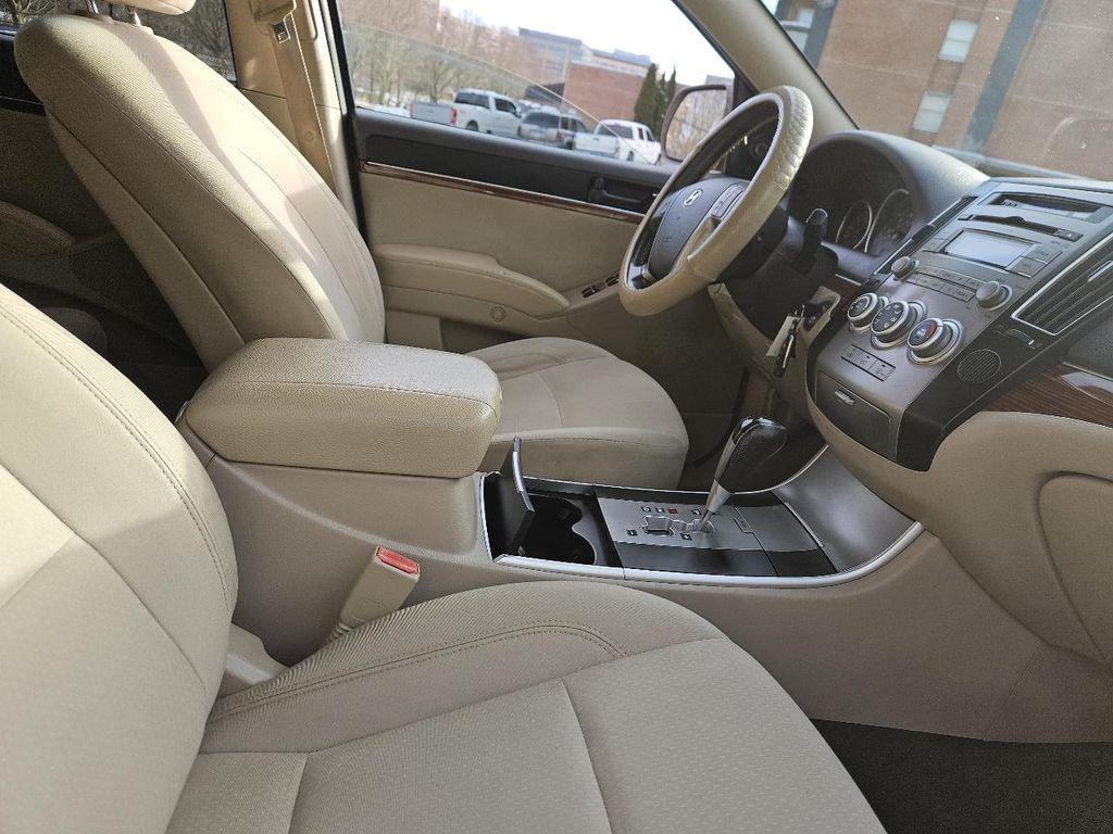 used 2010 Hyundai Veracruz car, priced at $3,700