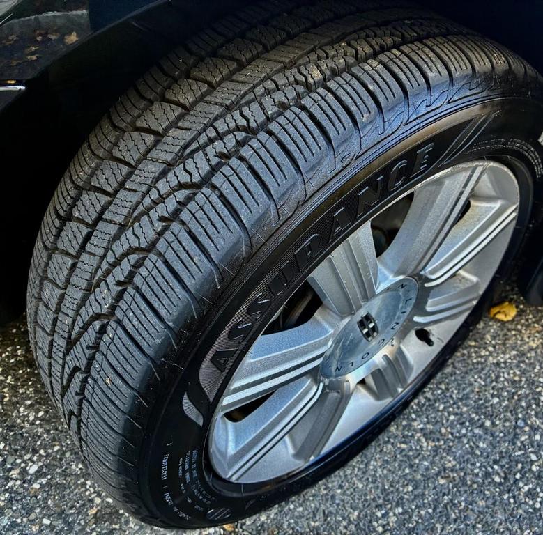 used 2007 Lincoln MKZ car, priced at $4,495