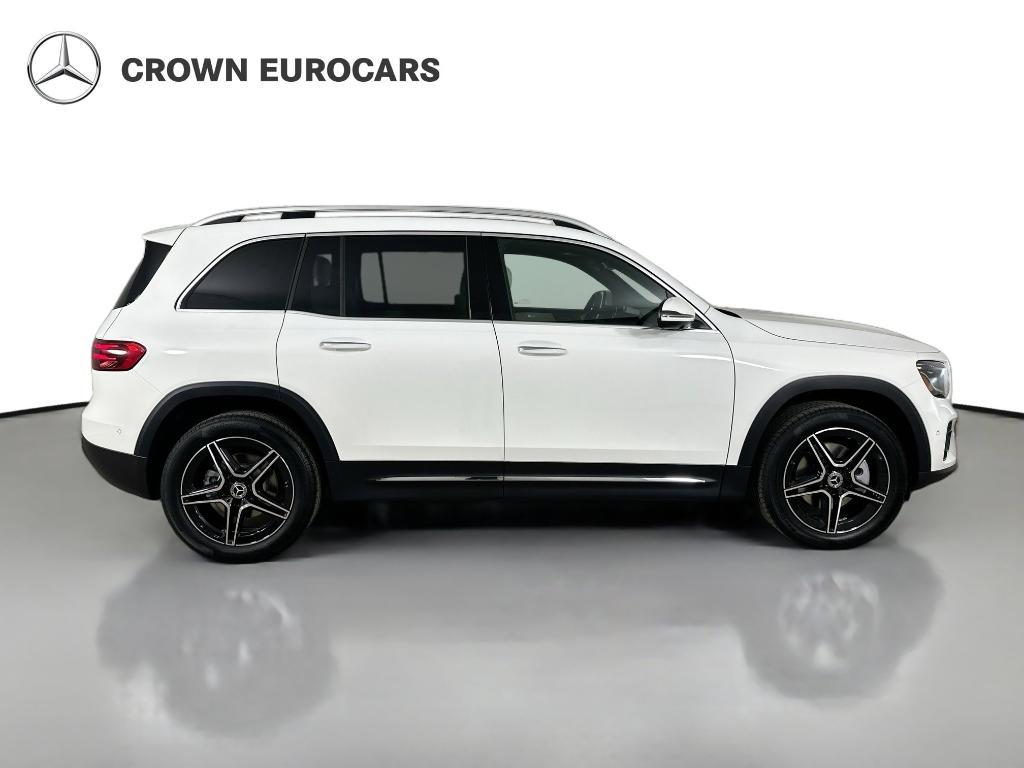 new 2026 Mercedes-Benz GLB 250 car, priced at $53,855