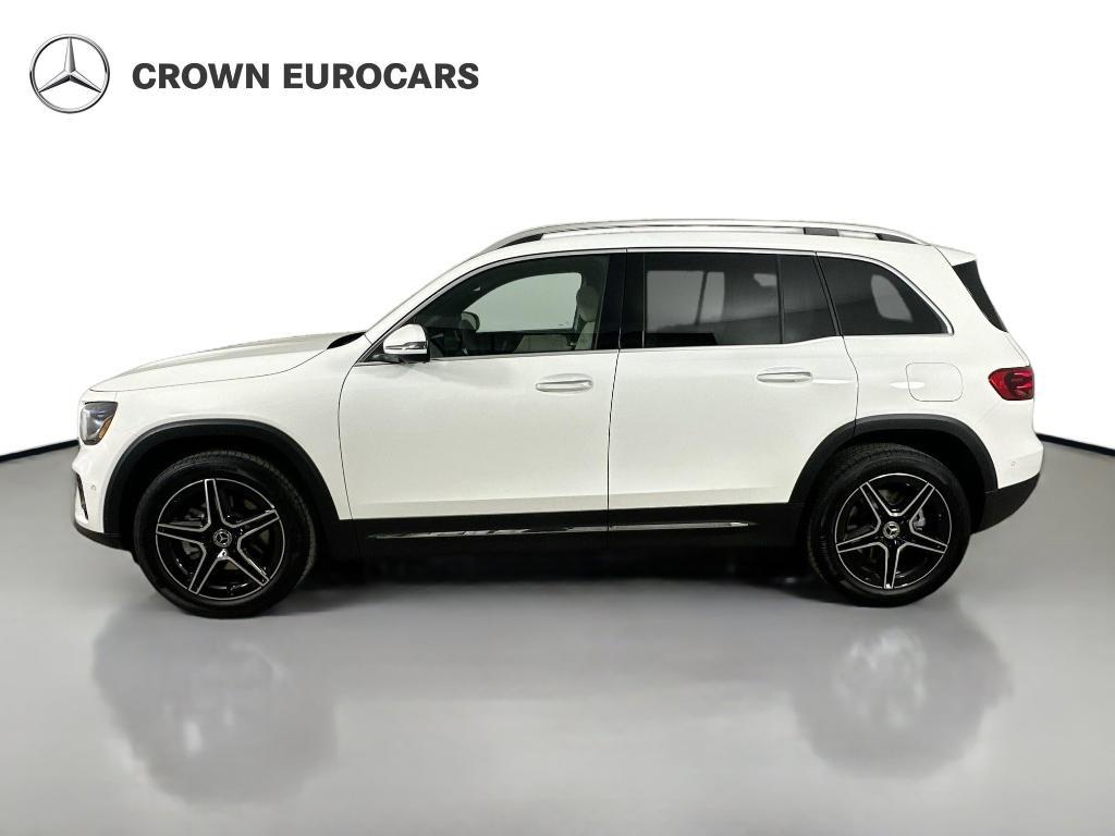 new 2026 Mercedes-Benz GLB 250 car, priced at $53,855
