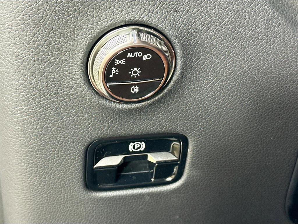 used 2026 Mercedes-Benz GLC 300 car, priced at $53,683