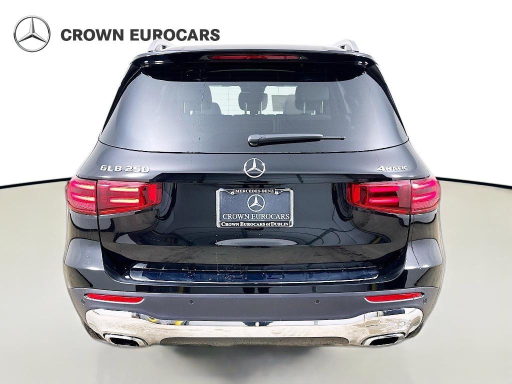 new 2026 Mercedes-Benz GLB 250 car, priced at $55,850