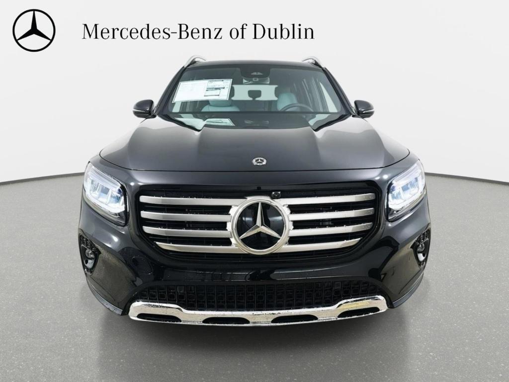 new 2026 Mercedes-Benz GLB 250 car, priced at $56,298