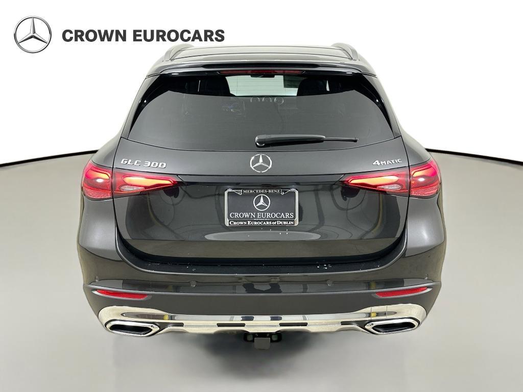 new 2026 Mercedes-Benz GLC 300 car, priced at $59,900