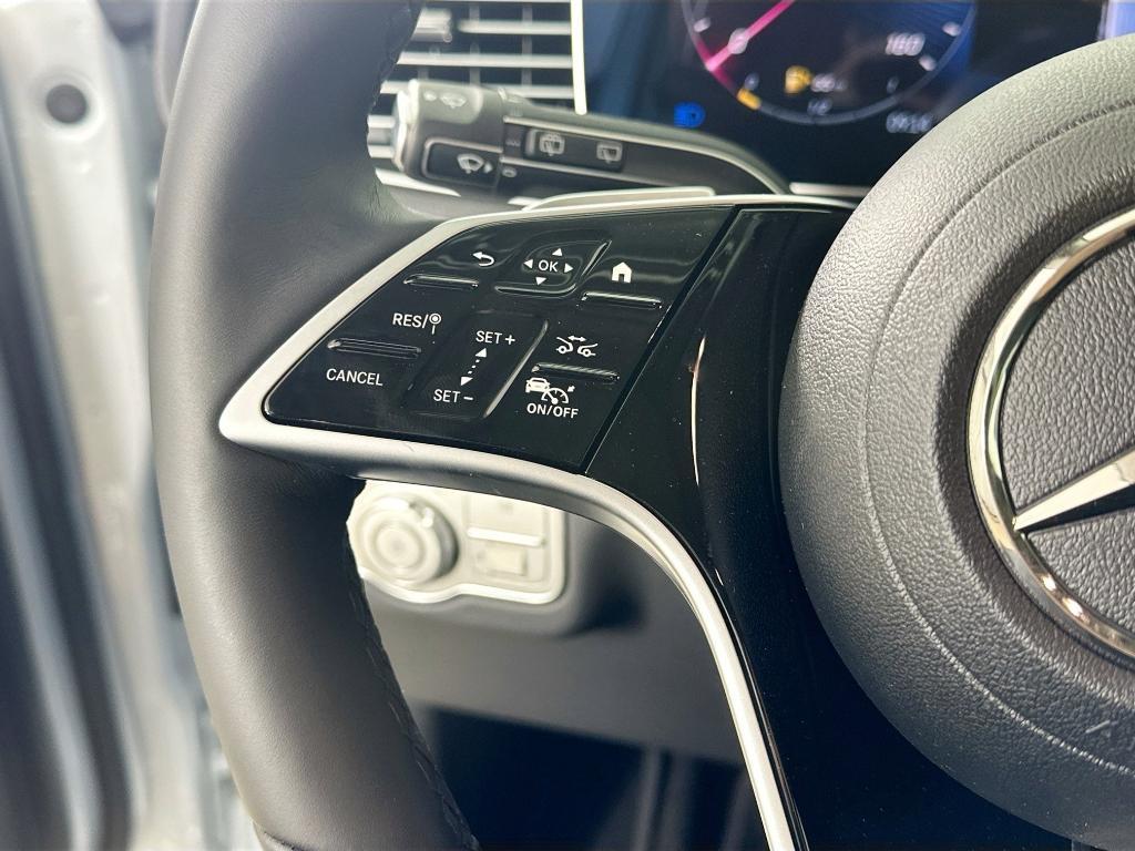 new 2026 Mercedes-Benz GLE 450 car, priced at $84,315