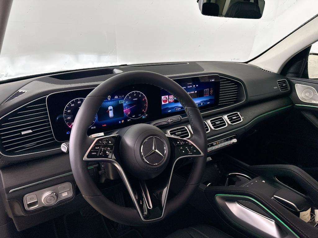 new 2026 Mercedes-Benz GLE 450 car, priced at $88,350