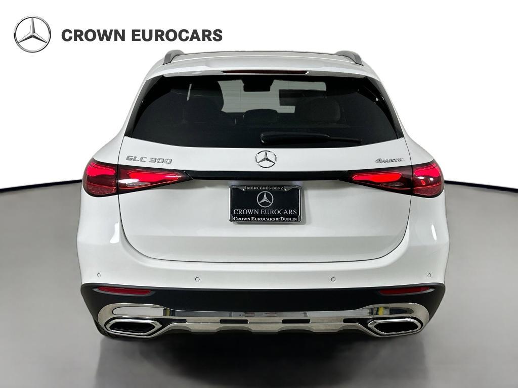 new 2026 Mercedes-Benz GLC 300 car, priced at $59,400
