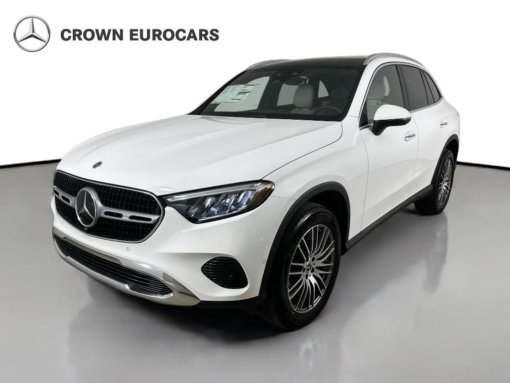 new 2026 Mercedes-Benz GLC 300 car, priced at $59,400