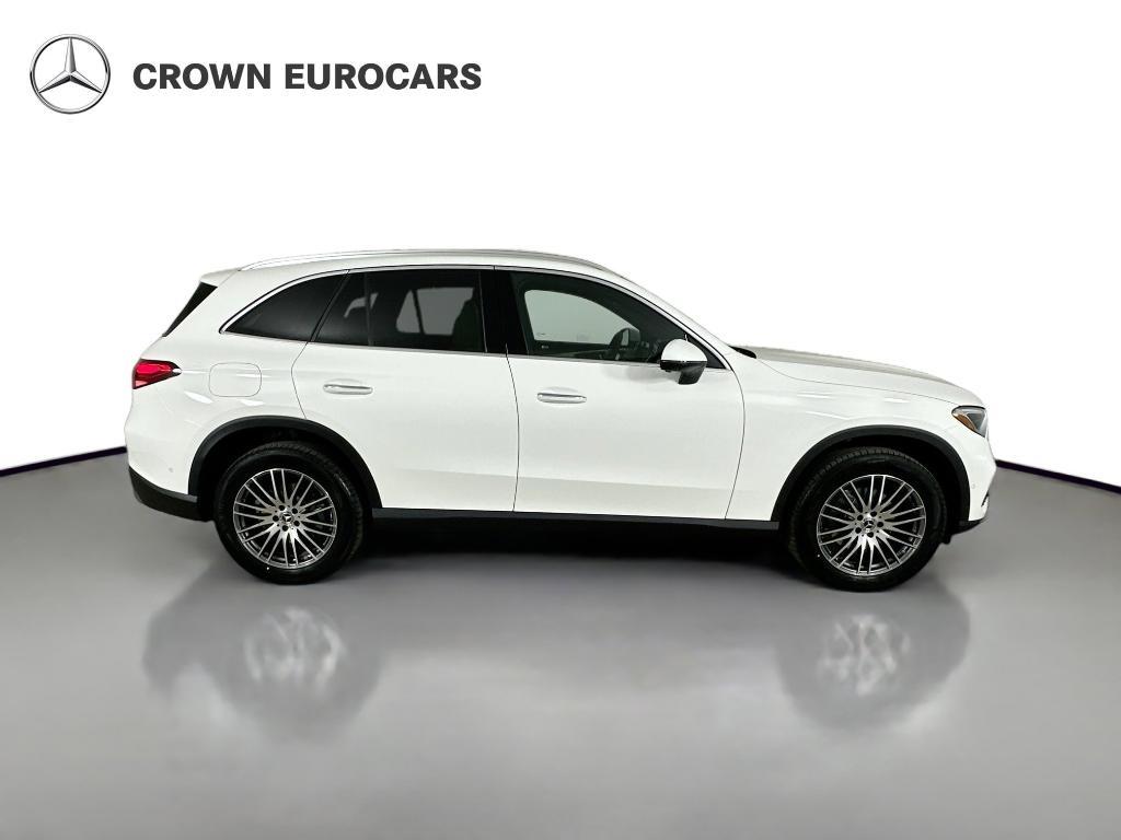 new 2026 Mercedes-Benz GLC 300 car, priced at $59,400