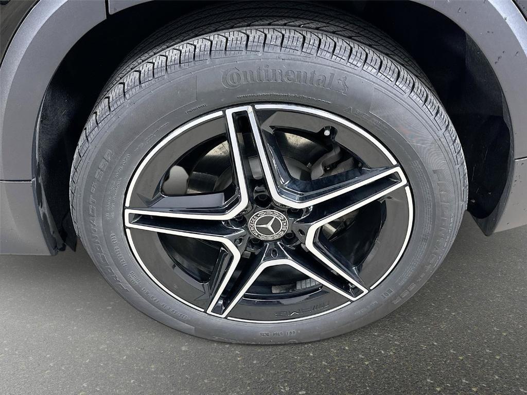 used 2023 Mercedes-Benz GLB 250 car, priced at $30,103