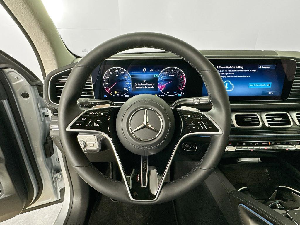 new 2026 Mercedes-Benz GLE 450 car, priced at $92,148