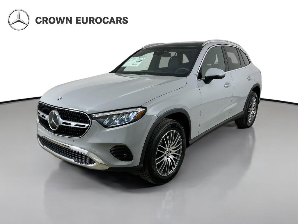 new 2026 Mercedes-Benz GLC 300 car, priced at $61,120