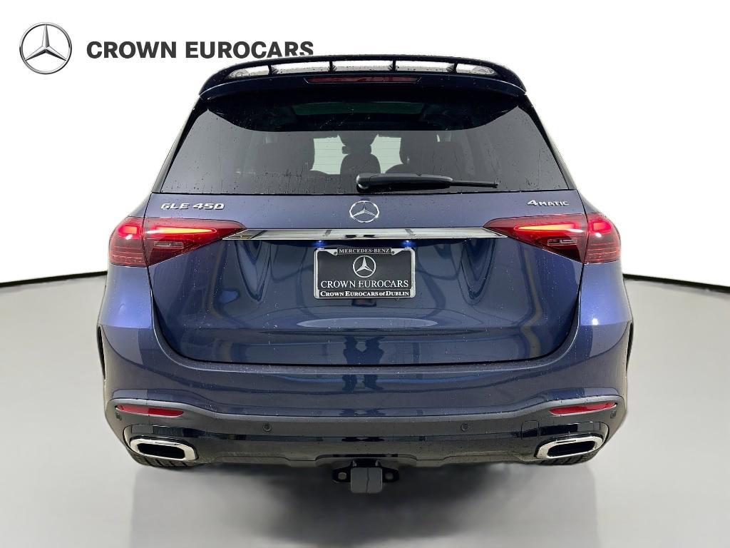 new 2026 Mercedes-Benz GLE 450 car, priced at $88,925