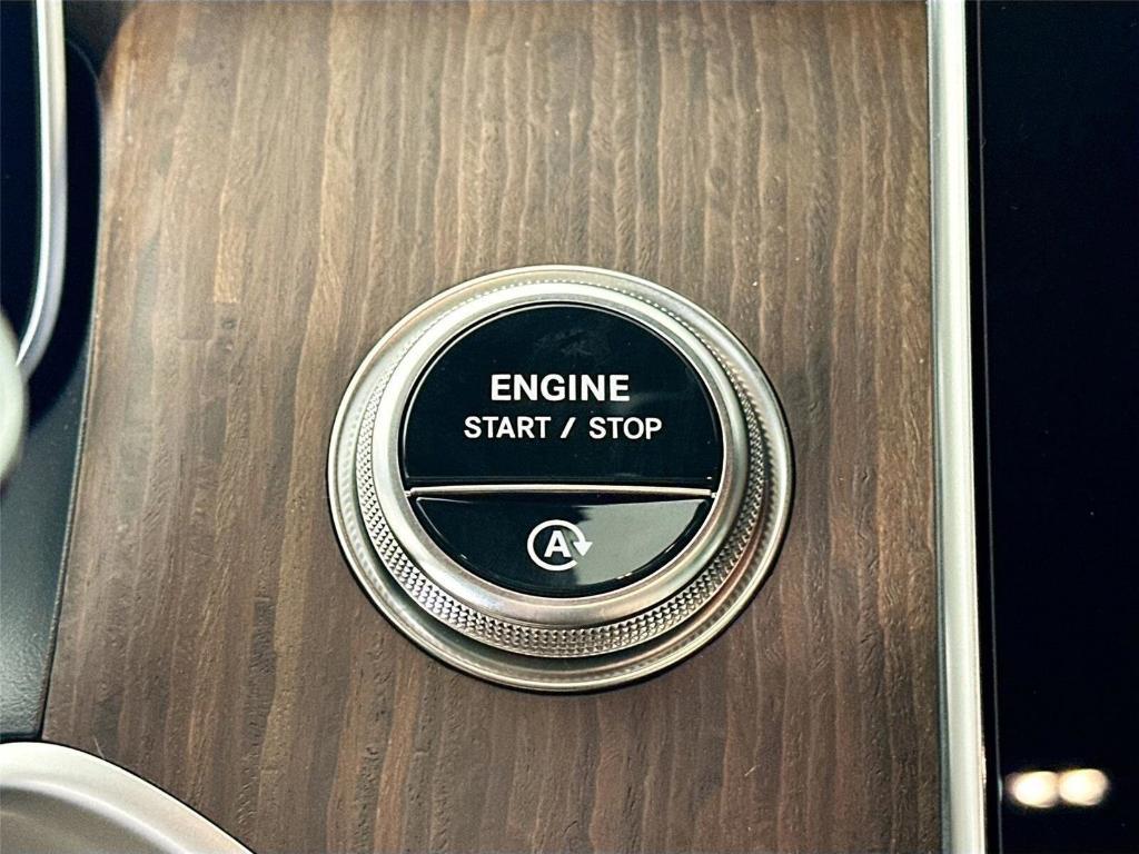new 2026 Mercedes-Benz GLC 300 car, priced at $57,925