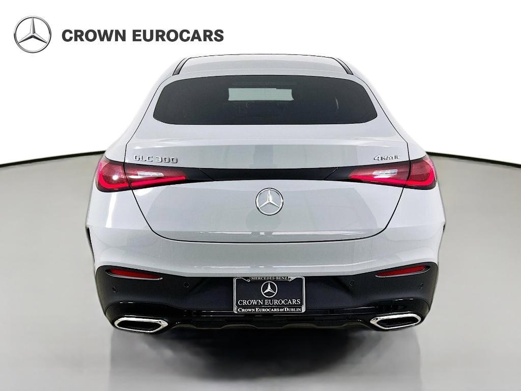 new 2026 Mercedes-Benz GLC 300 car, priced at $67,978