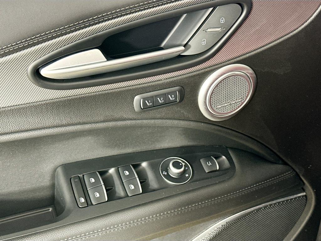 used 2022 Alfa Romeo Stelvio car, priced at $23,029