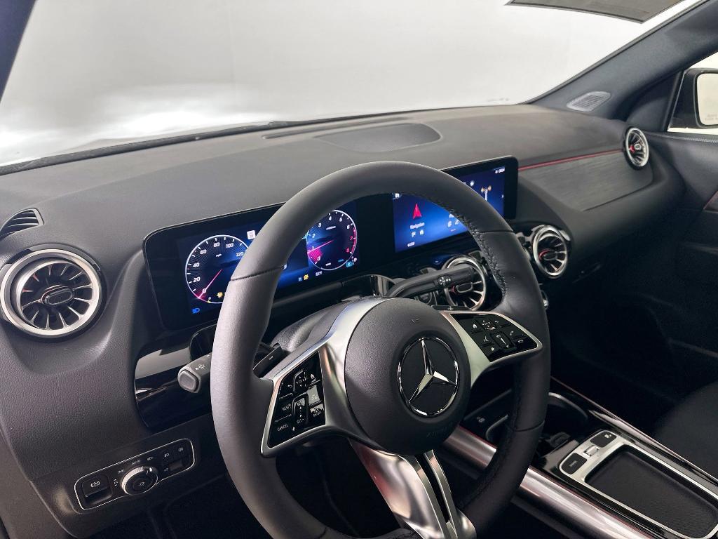 new 2026 Mercedes-Benz GLA 250 car, priced at $57,103