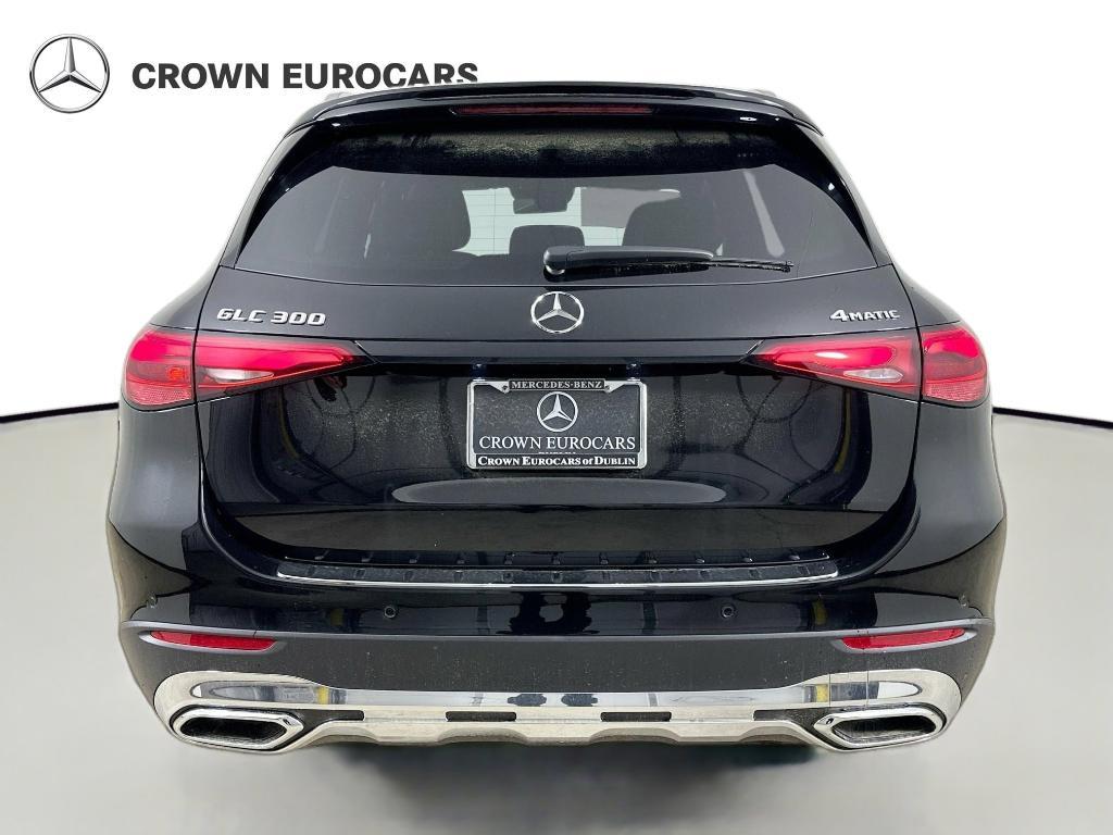 new 2026 Mercedes-Benz GLC 300 car, priced at $59,485