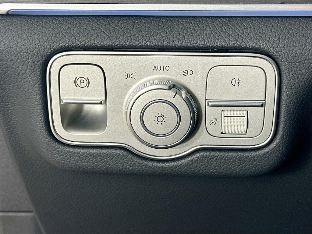 new 2026 Mercedes-Benz GLE 450 car, priced at $82,695