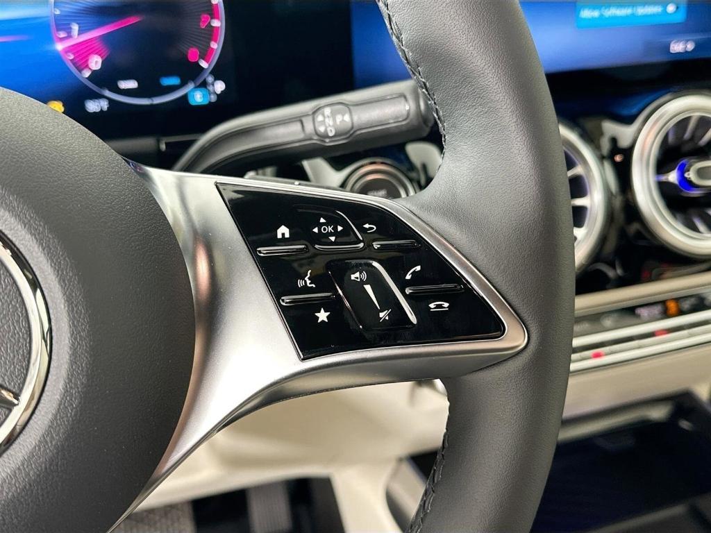 new 2026 Mercedes-Benz GLA 250 car, priced at $50,925