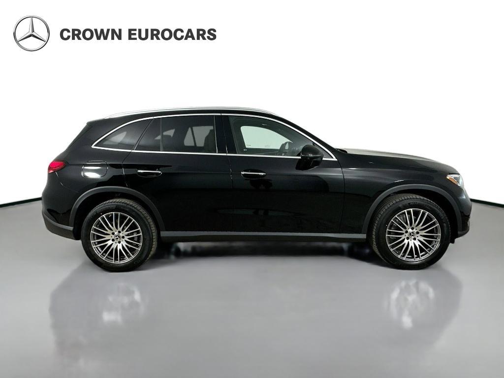 new 2026 Mercedes-Benz GLC 300 car, priced at $55,900