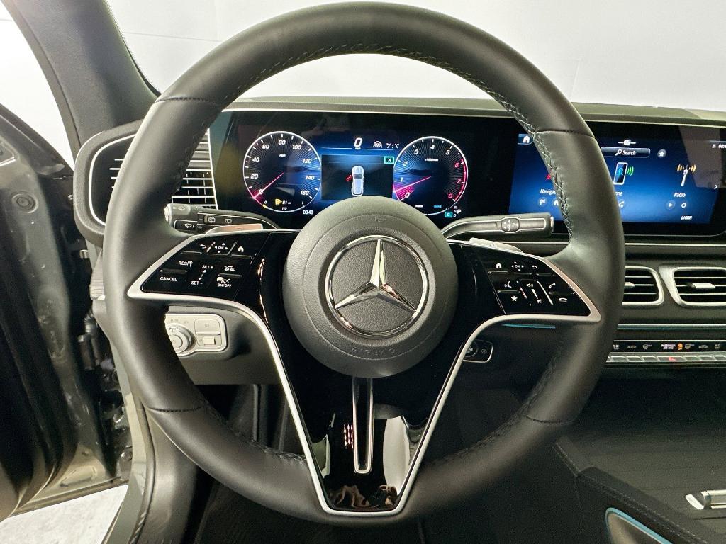 new 2026 Mercedes-Benz GLE 450 car, priced at $80,250