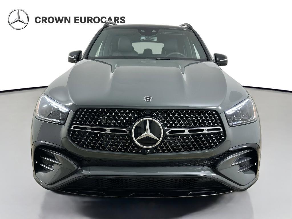 new 2026 Mercedes-Benz GLE 450 car, priced at $80,250